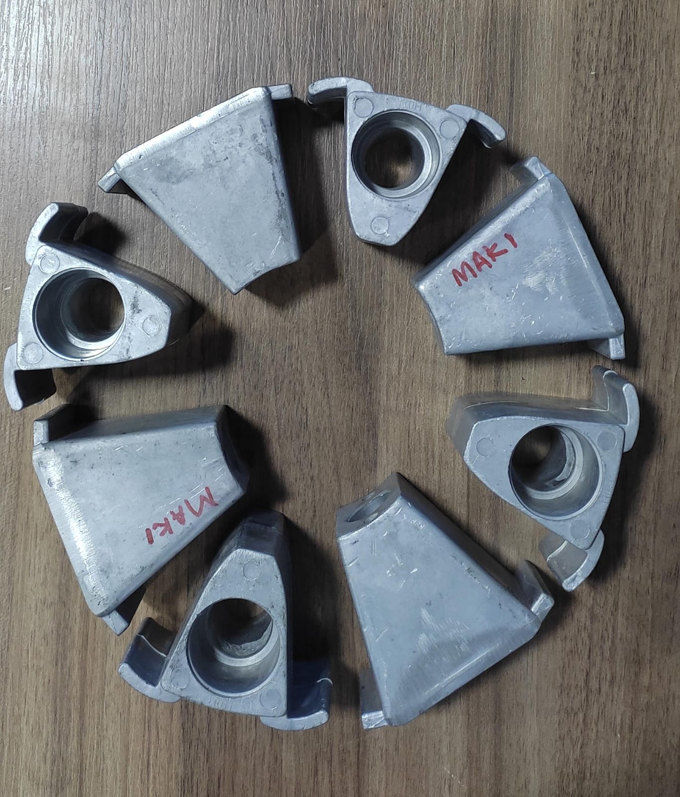 Conjunto Inserto Bomba Hidraulica Escavadeira Hyundai 210LC7 e 220LC9